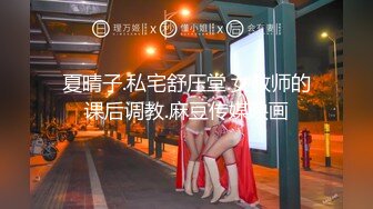 狗男女在厕所偷情被路过的偷偷拍下来了