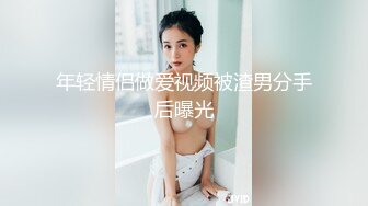 肥胖阿姨今天头发很蓬松，性趣大增，口交吃大鸡，无套插逼逼