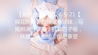 小情侣自拍