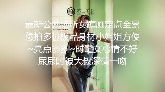  黑鬼干少妇露脸口交大鸡巴，让黑鬼慢慢插进去好疼，多体位放肆蹂躏激情上位，鸡巴不让插到底受不了浪叫不止