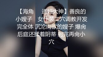 坚挺傲人的胸部呼之欲出 委委佗佗美也 皆佳丽美艳之貌 让人欲罢不能