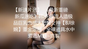 童颜巨乳两个萝莉妹子KTV唱歌厕所露奶，双女互舔奶子轮流口交舔弄