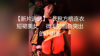 某办公大楼里的无门厕所37两个少妇