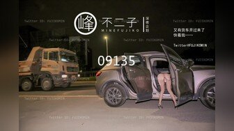 某写字楼蹲守跟拍,作者胆子太大，对着无门厕所女的狂拍，女的尿完都没发现真牛逼（下） (1)